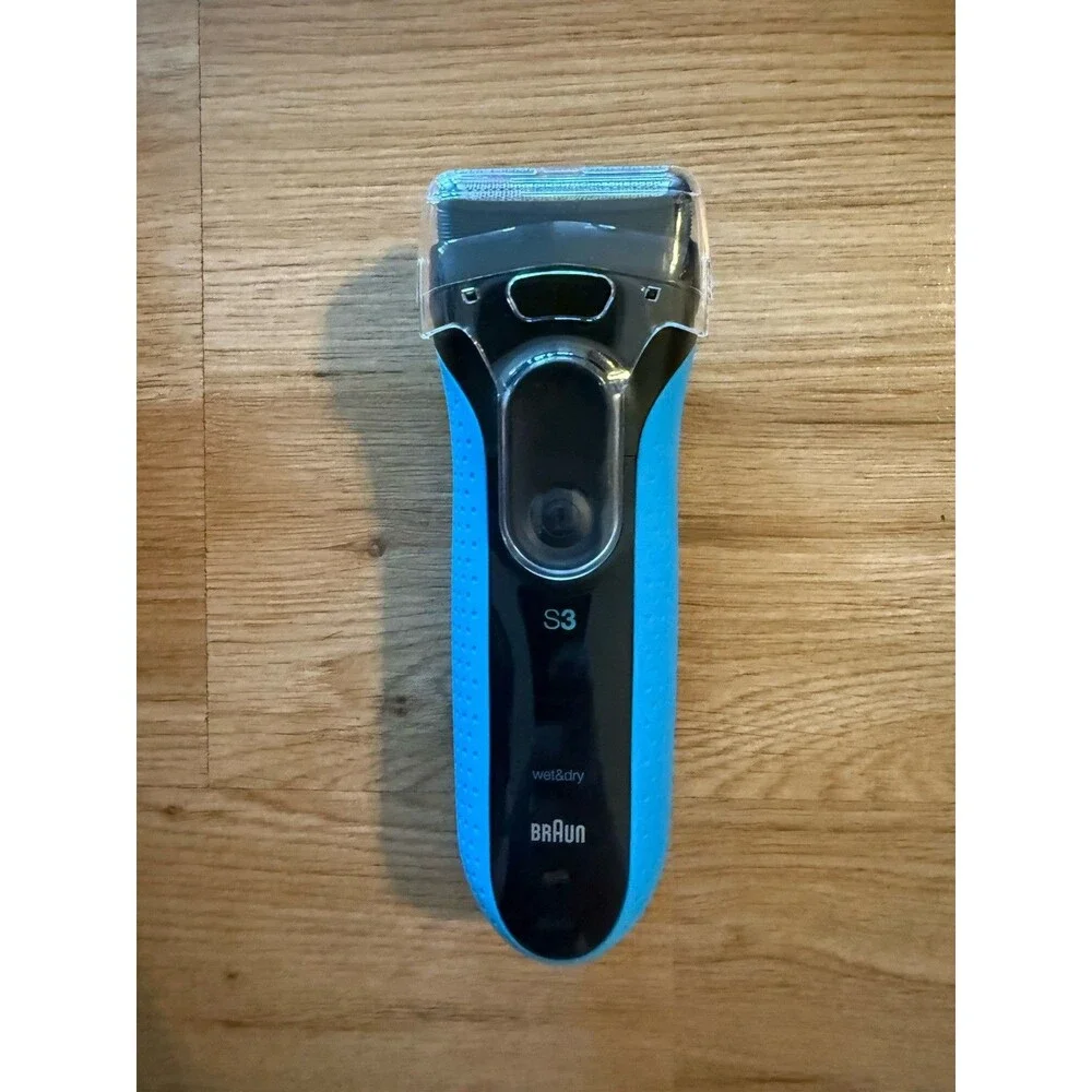 Braun Series 3 ProSkin Men's Electric Razor Trimmer Rechargeable 4pcs Open Box